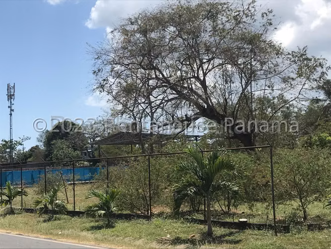 VENTA DE TERRENO EN CIUDAD RADIAL HQ