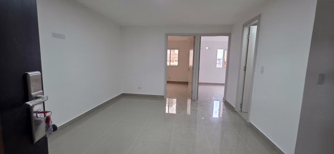 Alquiler Apartamento Calidonia calle 25 - Imagen 2