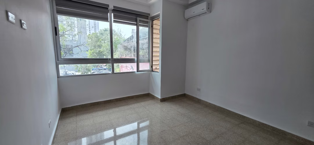 Alquiler Apartamento Bella Vista Av Arosemena - Imagen 5