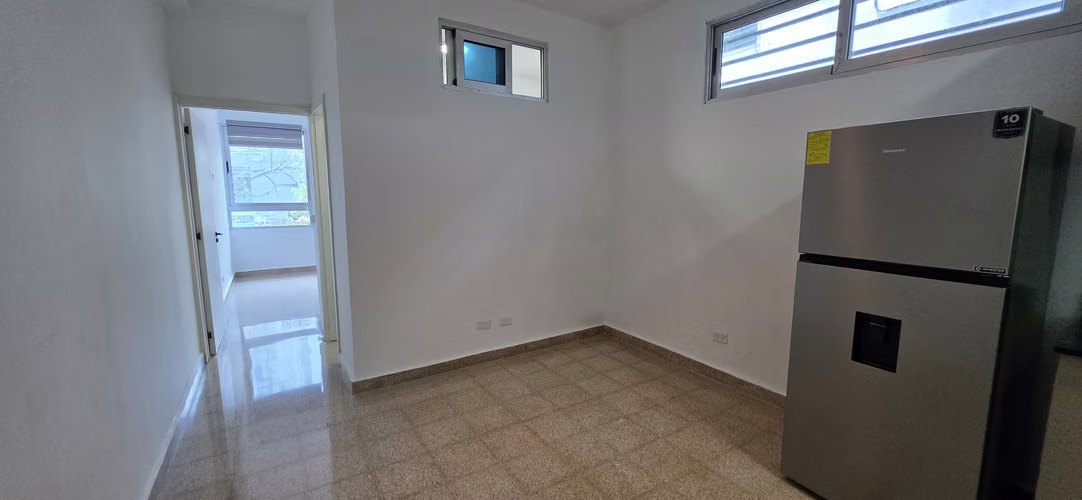 Alquiler Apartamento Bella Vista Av Arosemena - Imagen 3