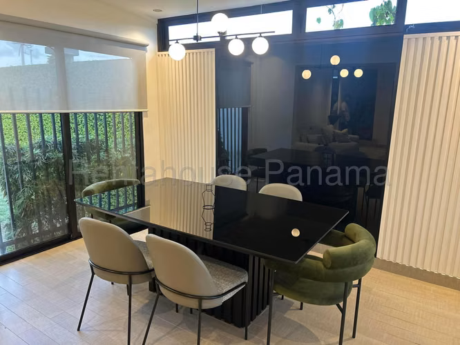 Casa en Venta en Costa Sur 27AECC1189 - Imagen 8