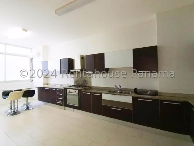Apartamento en Venta en Amador The Bridge 24YCG6848