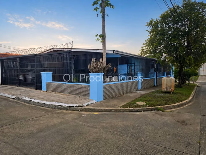 Parque Lefevre | Casa en venta | 250mts |