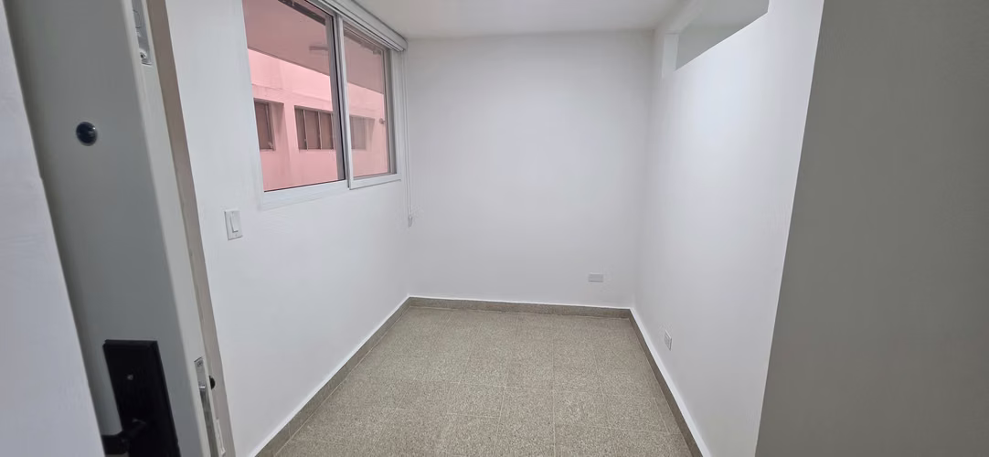 Alquiler Apartamento Bella Vista Av Arosemena - Imagen 2