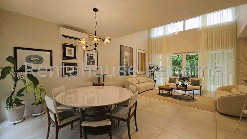 Casa en Alquiler en Santa María 27EPP432 - Imagen 2