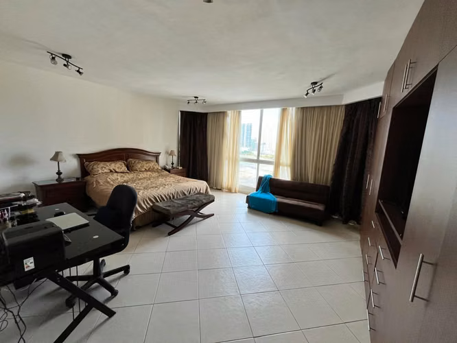 Peninsula. 334mts 3r 3.5b den 4est 1dep $675,000.00 - Imagen 16