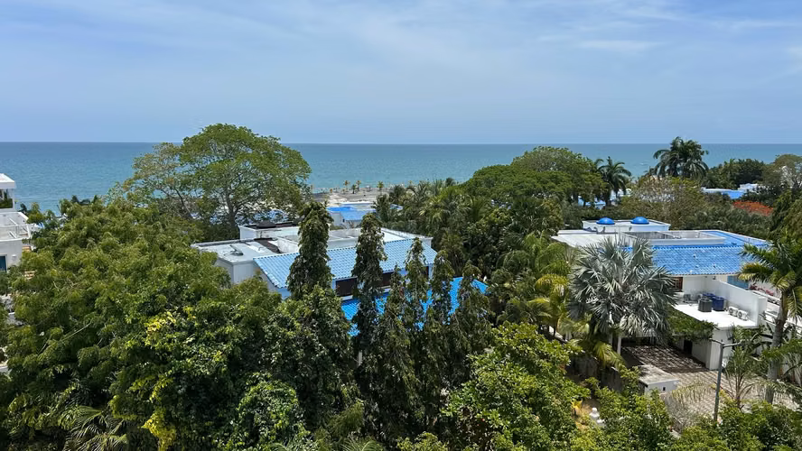 Terrazas de Farallon. 156mts 3r 2.5b amoblado $285,000.00NEG - Imagen 13