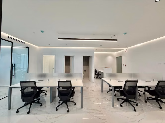  ALQUILER DE OFICINA AMOBLADA EN FINANCIAL PARK  - Imagen 3