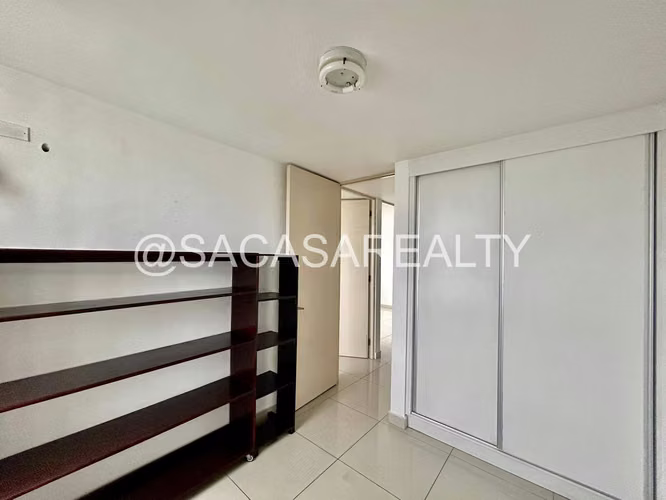 Apartamento en Vía Cincuentenario en Alquiler 800 - Imagen 10