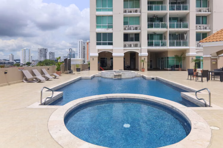 Venta de Apartamento en PH Emporium Tower - San Francisco. Haga una oferta - Imagen 2