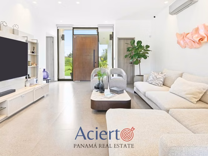 VENTA CASA DE PLAYA RIO HATO - Imagen 2
