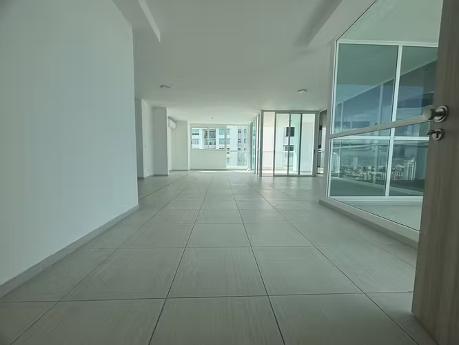 THE TOWERS VENTA DE PENTHOUSE 272 m² | $480,000 - Imagen 3