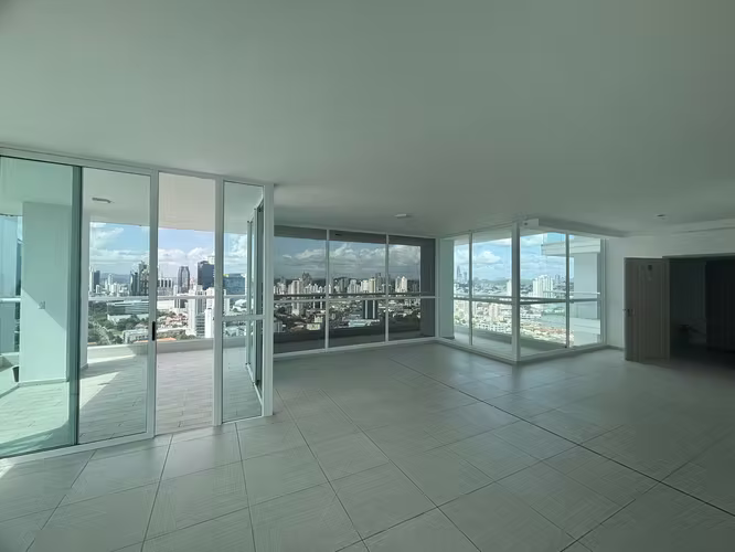THE TOWERS VENTA DE PENTHOUSE 272 m² | $480,000