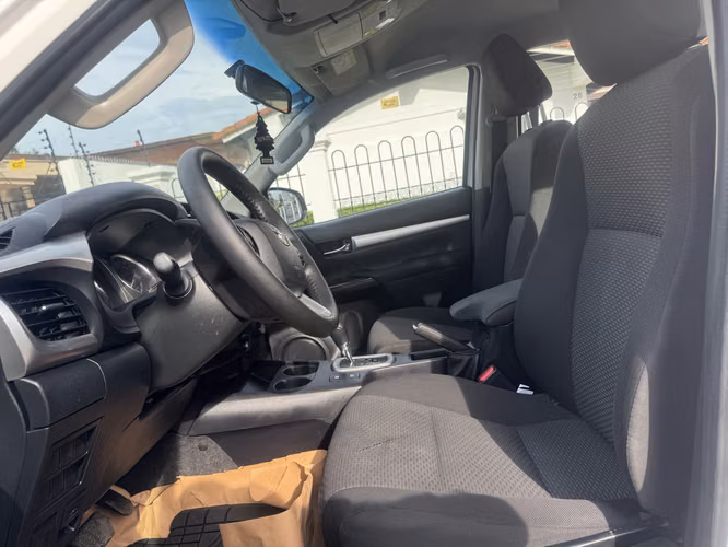 Toyota Hilux 2021 - Imagen 9