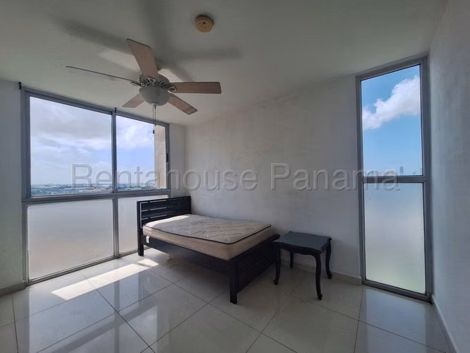 Vendo Apartamento en Villa Lucre KA27-1136