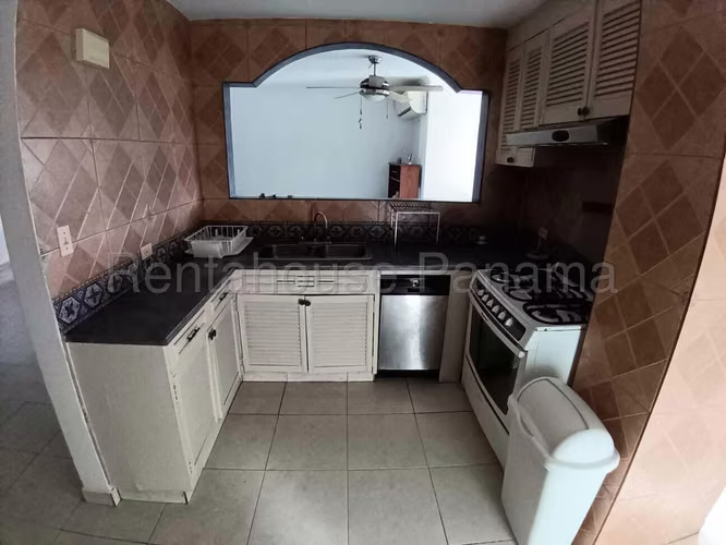 Alquilo Apartamento en El Carmen LC26-8663 - Imagen 9