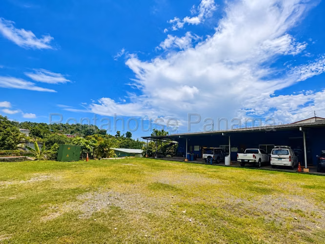 Se Alquila Galera en Brisas Del Golf MDV27-1177 - Imagen 2