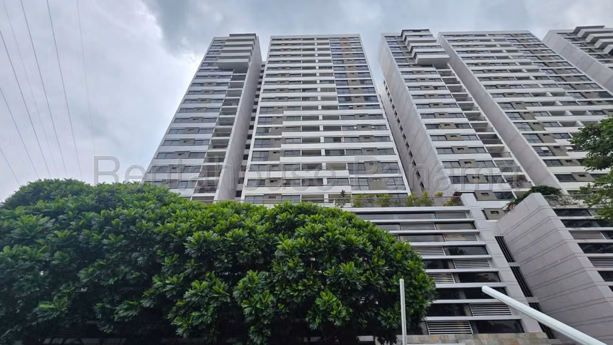 Se Vende Apartamento en Condado del Rey MDV27-1194