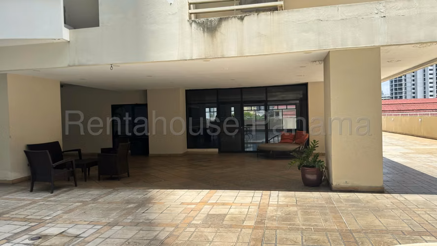 Apartamento en Venta en Obarrio. 27-1089.