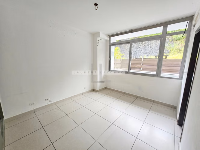 Venta de Apartamento en PH 4 Horizontes con Terraza privada. Haga su oferta