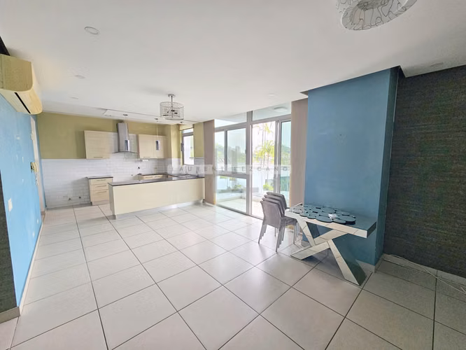 Venta de Apartamento en PH 4 Horizontes con Terraza privada. Haga su oferta