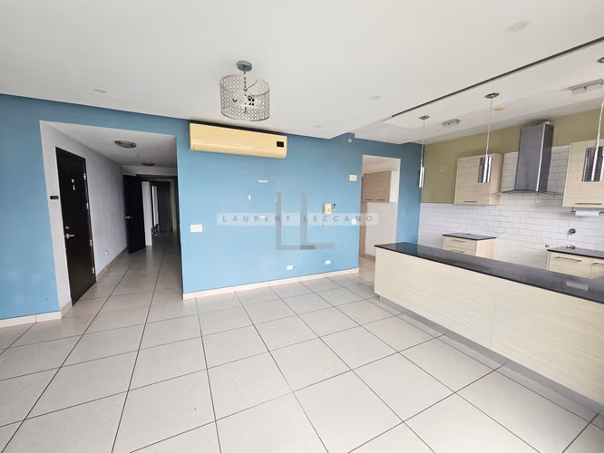 Venta de Apartamento en PH 4 Horizontes con Terraza privada. Haga su oferta
