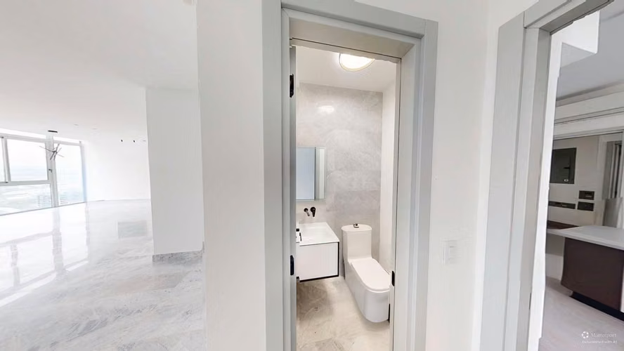 Exclusivo Apartamento de 253 m² con Línea Blanca Completa y Vista Panorámica al Campo de Golf - Imagen 11