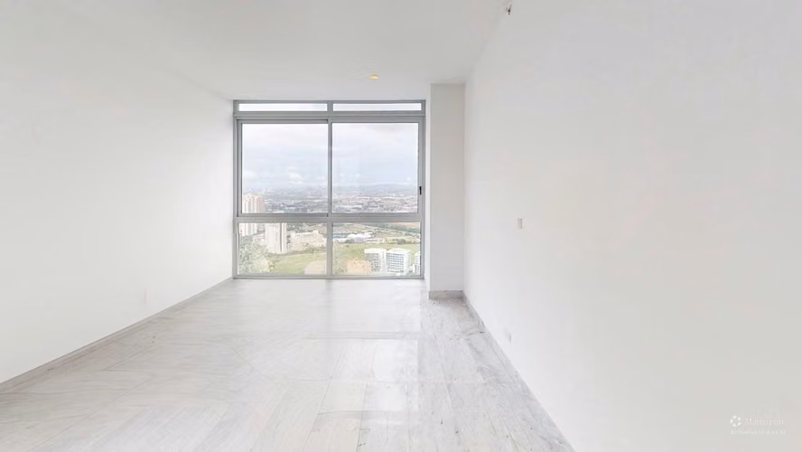 Exclusivo Apartamento de 253 m² con Línea Blanca Completa y Vista Panorámica al Campo de Golf - Imagen 15