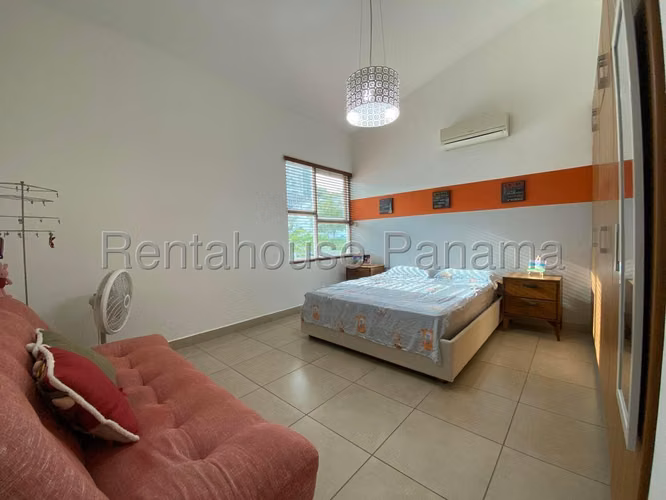 Casa en Venta en Altos de Panama. 27-1102. - Imagen 11