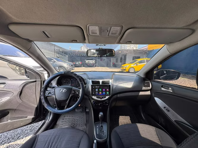 HYUNDAI ACCENT AÑO 2018 AUTOMATICO - Imagen 6