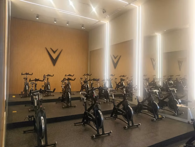 Apartamento con vista al mar en PH Victory Wellness | Cerca del Parque Omar - Imagen 19