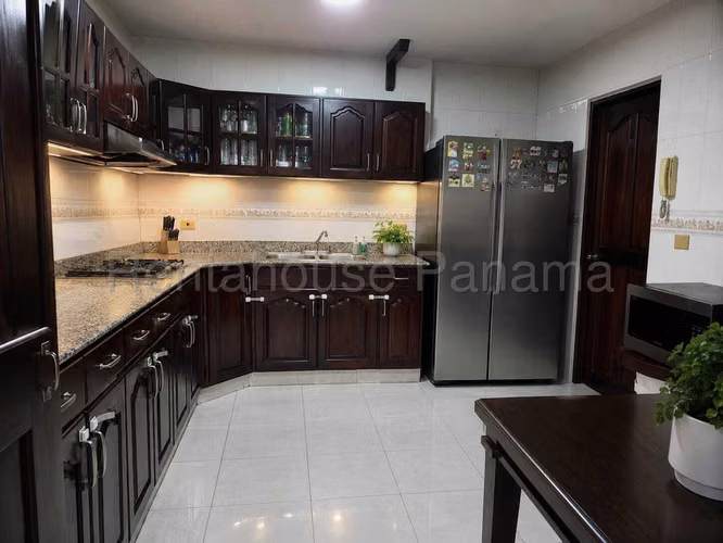 Alquiler de apartamento en Ph Bungavilla 27MVCH1205 - Imagen 4