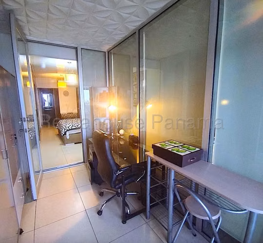 Venta Apartamento Avenida Balboa - YD
