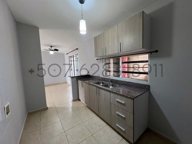 ¡CASA EN ALQUILER EN ARBOLEDAS – LA CHORRERA! - Imagen 3