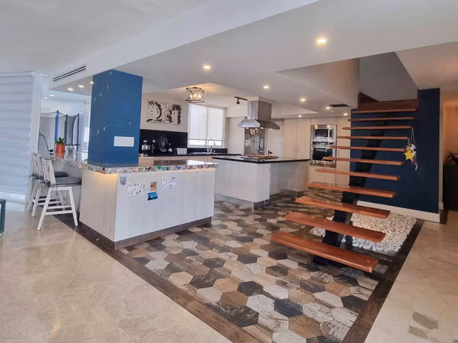 Penthouse 4 hab, 5 baños en Marbella, Panamá - Vistas panorámicas F.A.