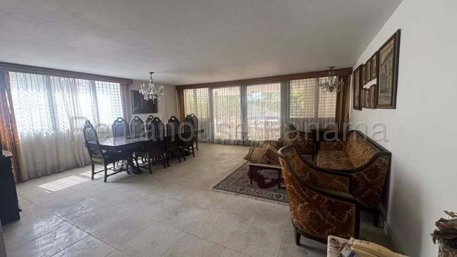 House for sale on Calle 50 CCO