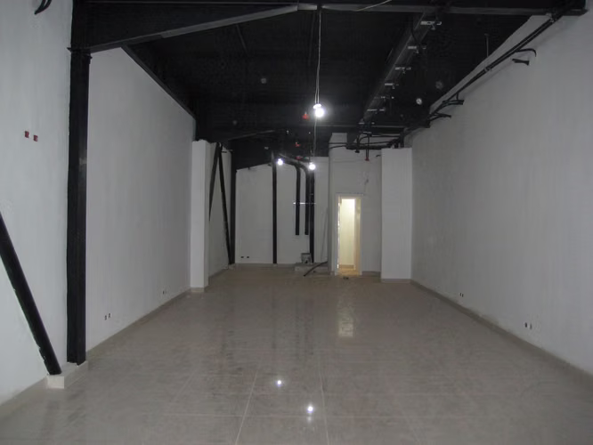 Alquiler de Local en Bellavista Plaza Cowes EC - Imagen 4
