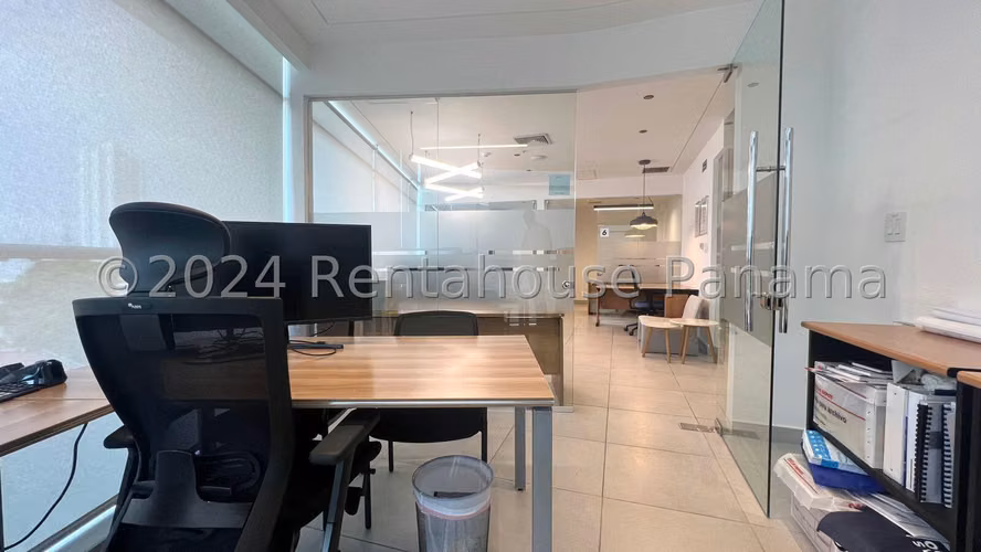 Office Rental in El Dorado Dorado City EC