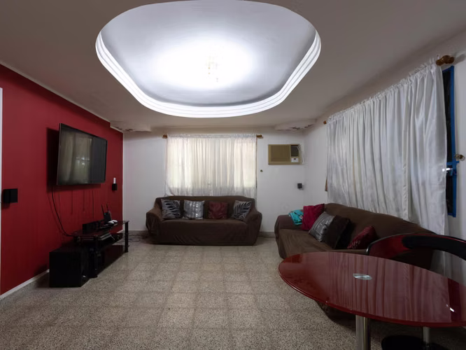Alquiler de Casa en Las Cumbres El Lago + terreno KC - Imagen 3