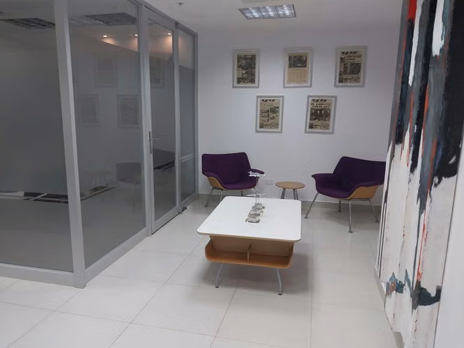 OFICINA TOTAMENTE EQUIPADA 104m2 -  TORRE BANESCO AREA BANCARIA - Imagen 3