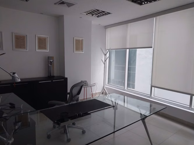 OFICINA TOTAMENTE EQUIPADA 104m2 -  TORRE BANESCO AREA BANCARIA