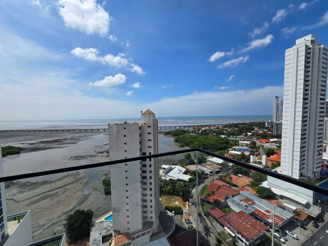 SE VENDE APARTAMENTO, DOVLE CINCUENTENARIO, COCO DEL MAR - Imagen 9