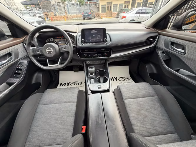 NISSAN X-TRAIL 7 PASAJEROS TECHO PANORAMICO - Imagen 11