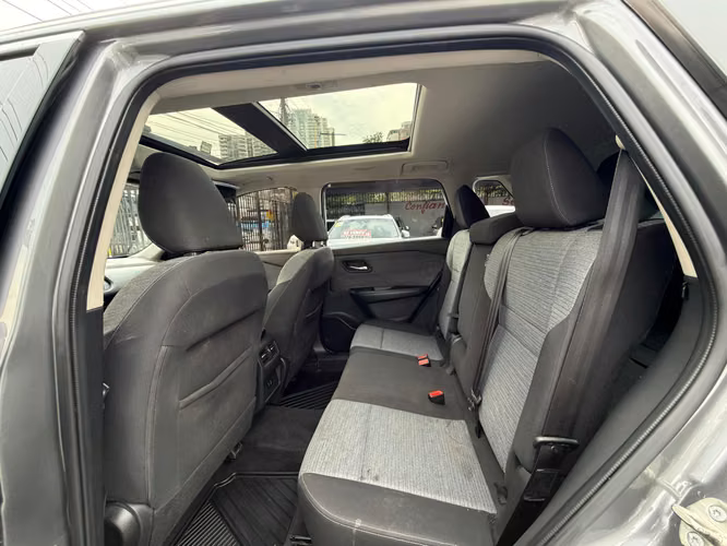 NISSAN X-TRAIL 7 PASAJEROS TECHO PANORAMICO - Imagen 17