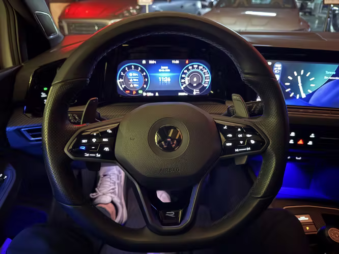 VOLKSWAGEN GOLF R MK8 2022