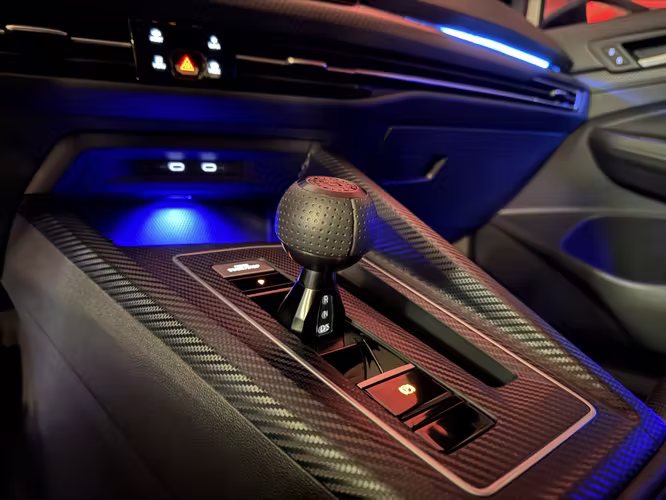 VOLKSWAGEN GOLF R MK8 2022