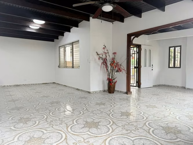 SE VENDE CASA EN BETANIA - Imagen 6