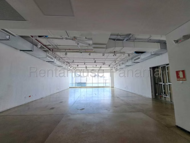 Alquiler de Oficina en Costa del Este Plaza Real Solo Cliente Directo MC