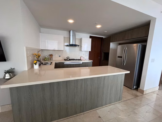 VENDO APARTAMENTO EN COCO DEL MAR, 3 RECAMARAS, 192M2, POCOS AÑOS DE CONST. - Imagen 5