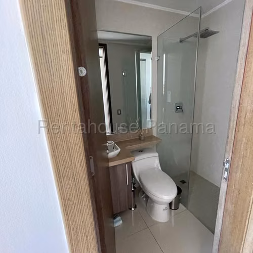 Alquiler de Apartamento en Costa del Este Ph Bali NS